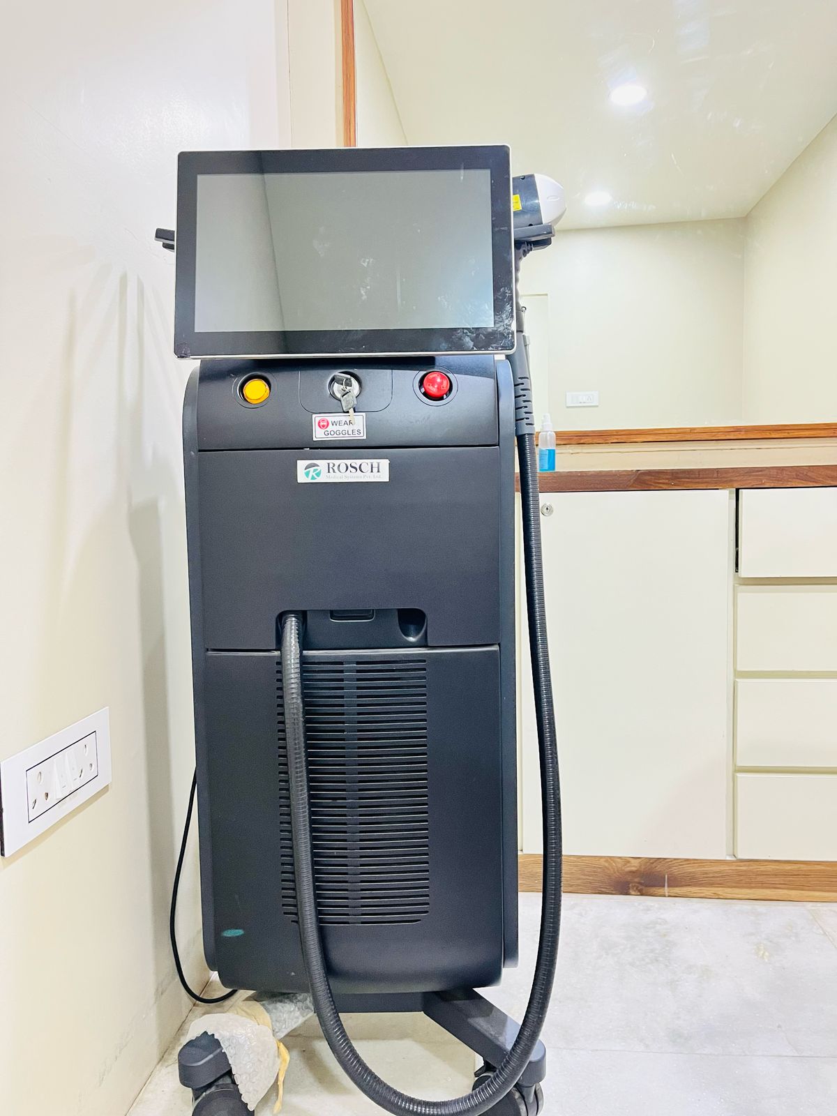 HydraFacial Machine